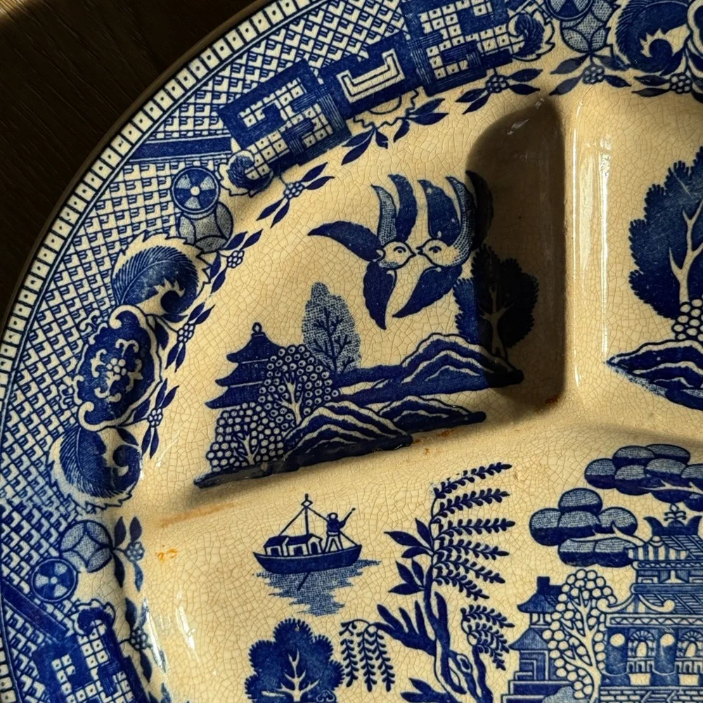 ❤️ Vintage Blue White Floral Plates Pair Chinoiserie Grandmillennial Wall Decor - Picture 3 of 12